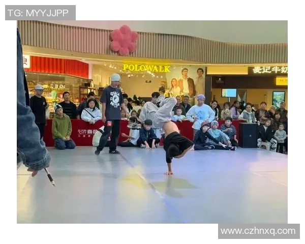 重庆街舞队与深圳街舞队赛后复盘团队协作的成功与不足分析